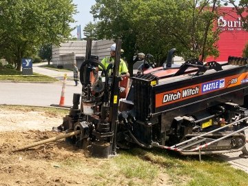 Directional drilling machine