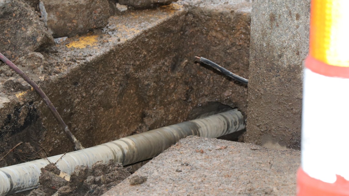 Directional boring pipe drilling close-up